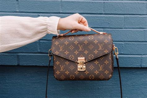 is it cheaper to buy louis vuitton in hong kong|louis vuitton hk.